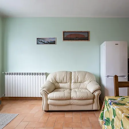 Bright Flat With Private Parking! Apartment Lucca Exterior photo