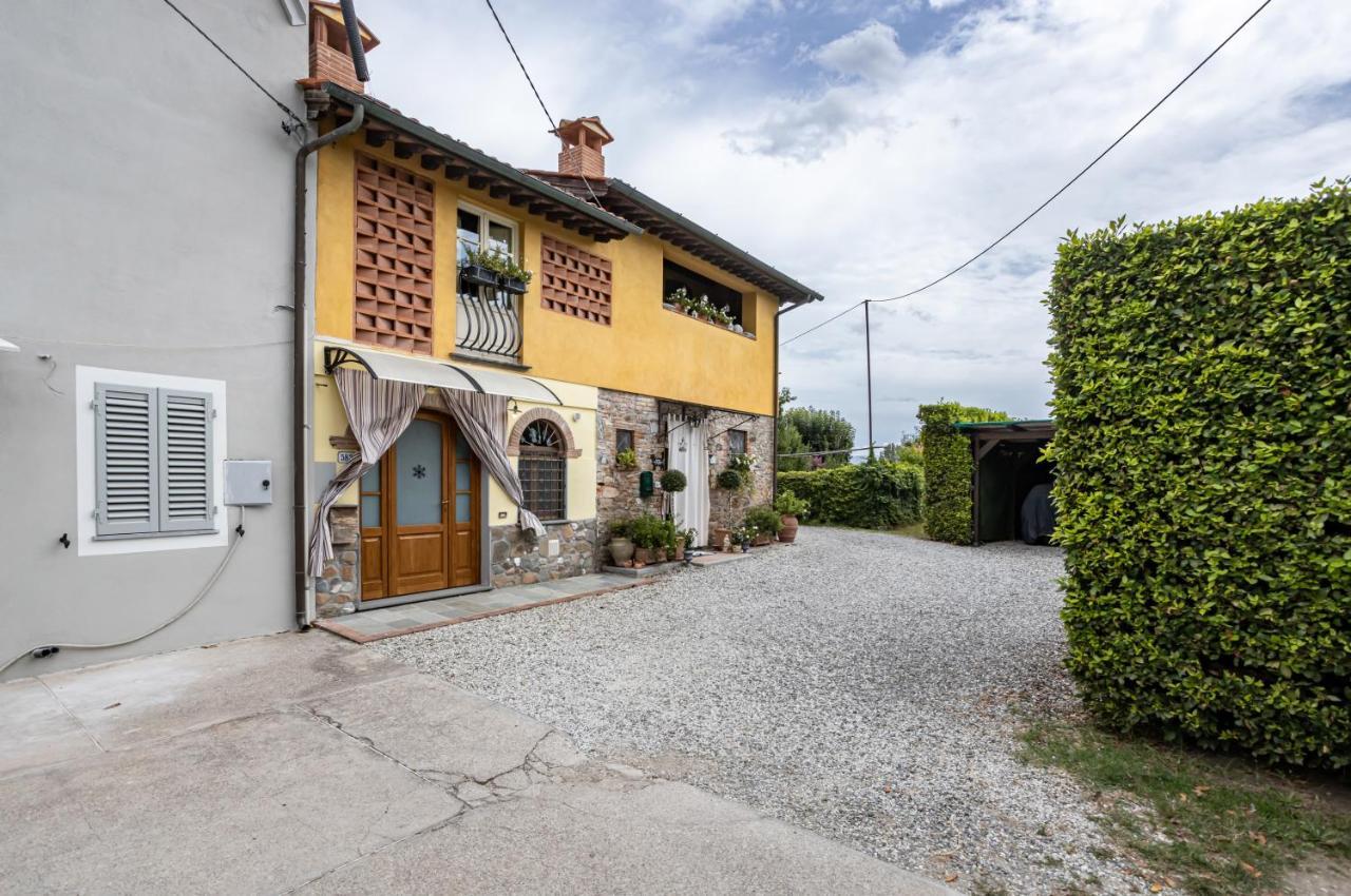 Appartamento Bright Flat With Private Parking!